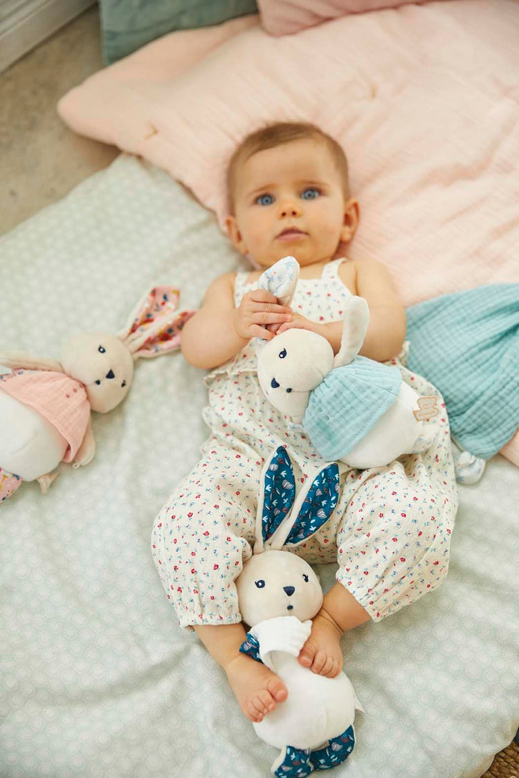 Kaloo Rabbit Dove Plush - 8.7" Soft Bunny in Gift Box Set