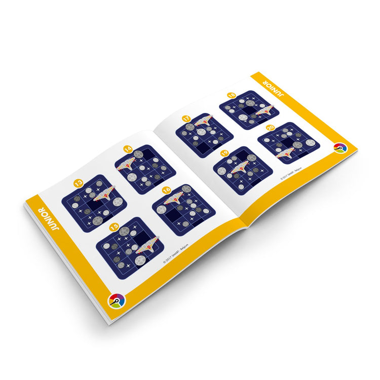 Asteroid Escape Sliding Space Puzzle Game with 60 Challenges
