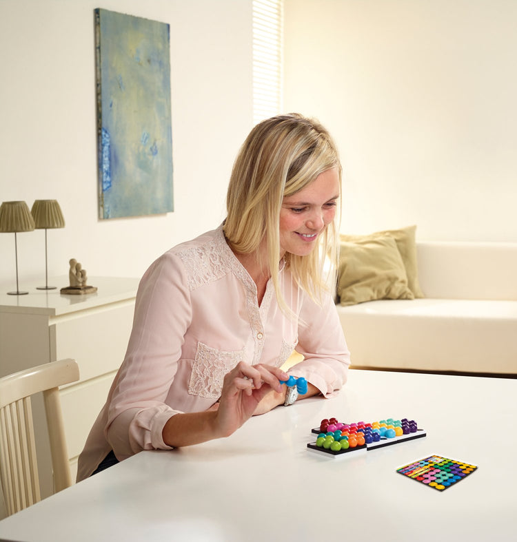 SmartGames Quadrillion - 4 Magnetic Boards, Endless Puzzles