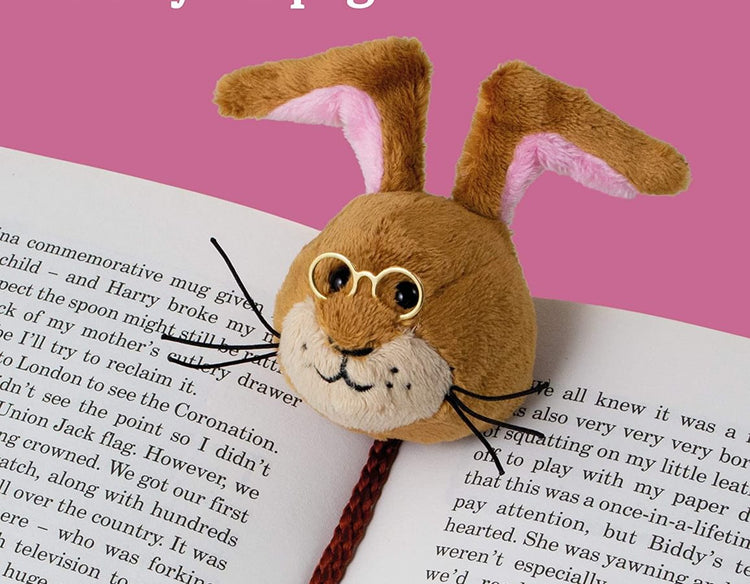 Book Tails - Rabbit