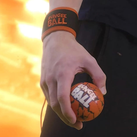 Bungee Ball - Throw, Bounce, React!