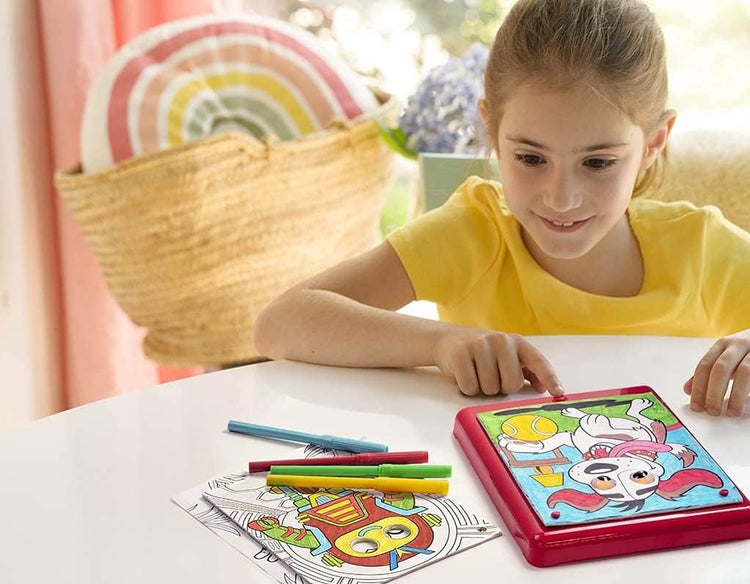 Light N Sound Art Pad - Flashing Eyes & Sound Effects!
