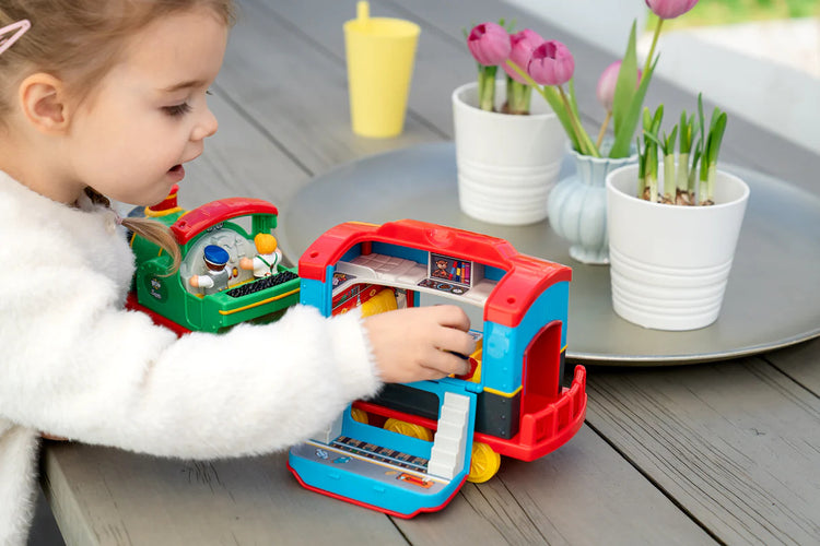 Sam the Steam Train - Push & Go 5-Piece Set