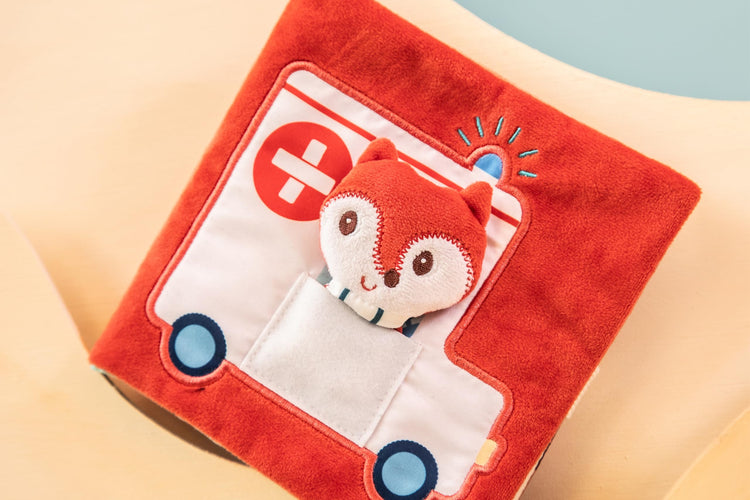 Lilliputiens Alice Doctor Book - Ambulance Care Adventures