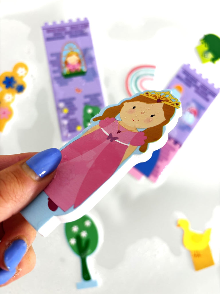 Buddy & Barney Enchanted Castle - Floating Bath Play