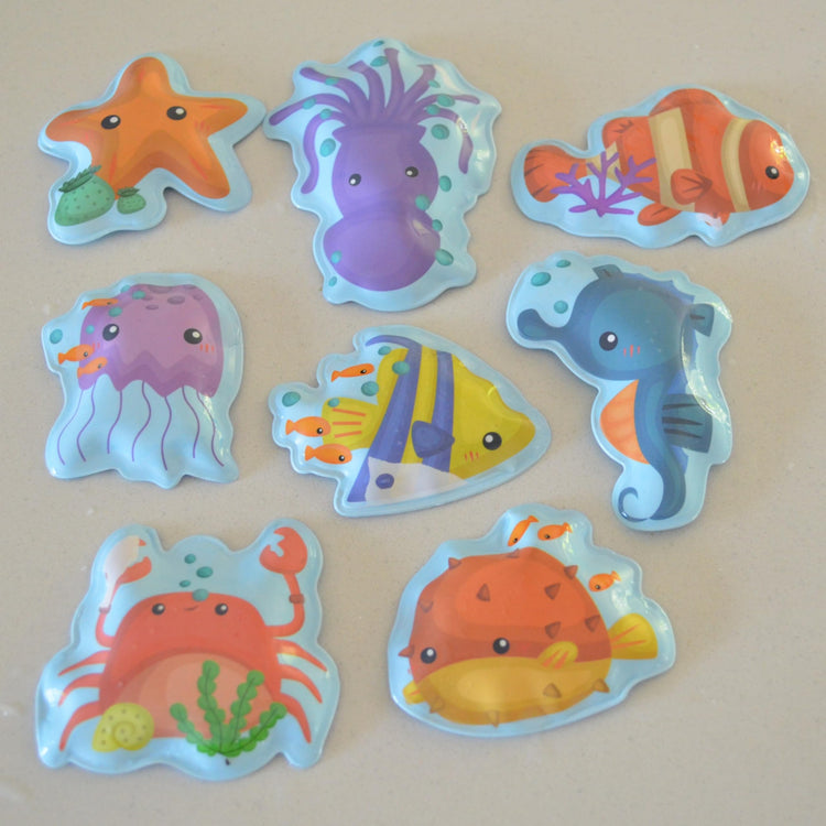 Buddy & Barney Fishing Fun - Color-Changing Bath Stickers