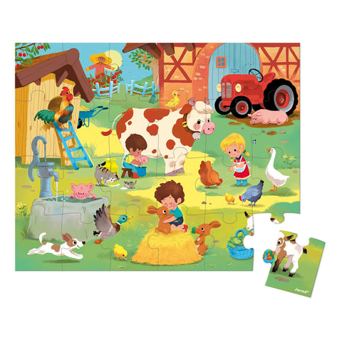 Janod Day at the Palace Puzzle - 24 Pieces With Carry Case