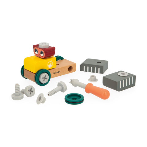 Janod Brico'Kids Bear Car - 24 Accessories for Builders