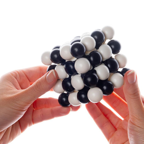 Meffert's Polar Cube - Magnetic 4x4 Twisting Brainteaser