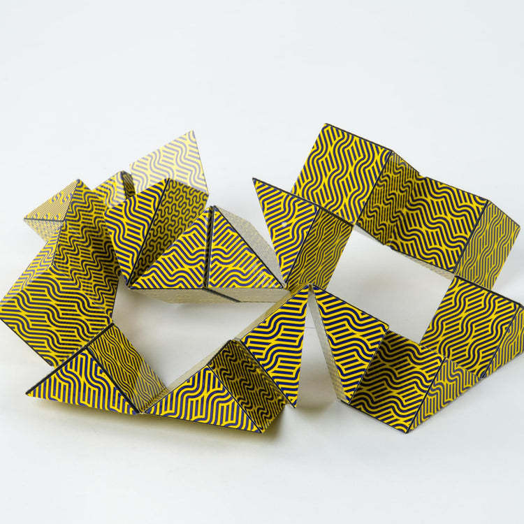 Recent Toys Dynacube - Create 100+ Geometric Shapes for Fun
