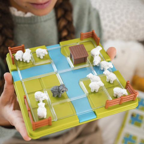 SmartGames Counting Sheep - Herd Sheep in 60 Logic Puzzles