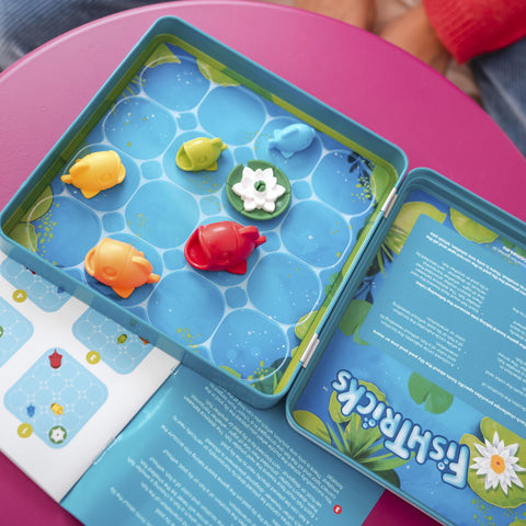 SmartGames FishTricks - 48 Fish Puzzles in Metal Travel Tin