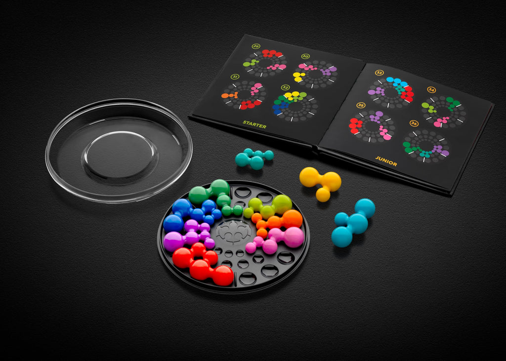 SmartGames IQ Deluxe Circle - 120 Puzzles in a Travel Case