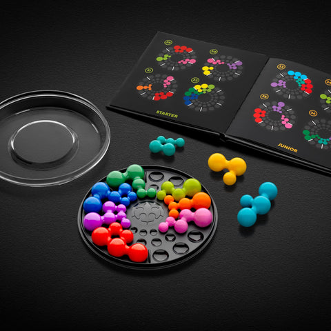 SmartGames IQ Deluxe Circle - 120 Puzzles in a Travel Case