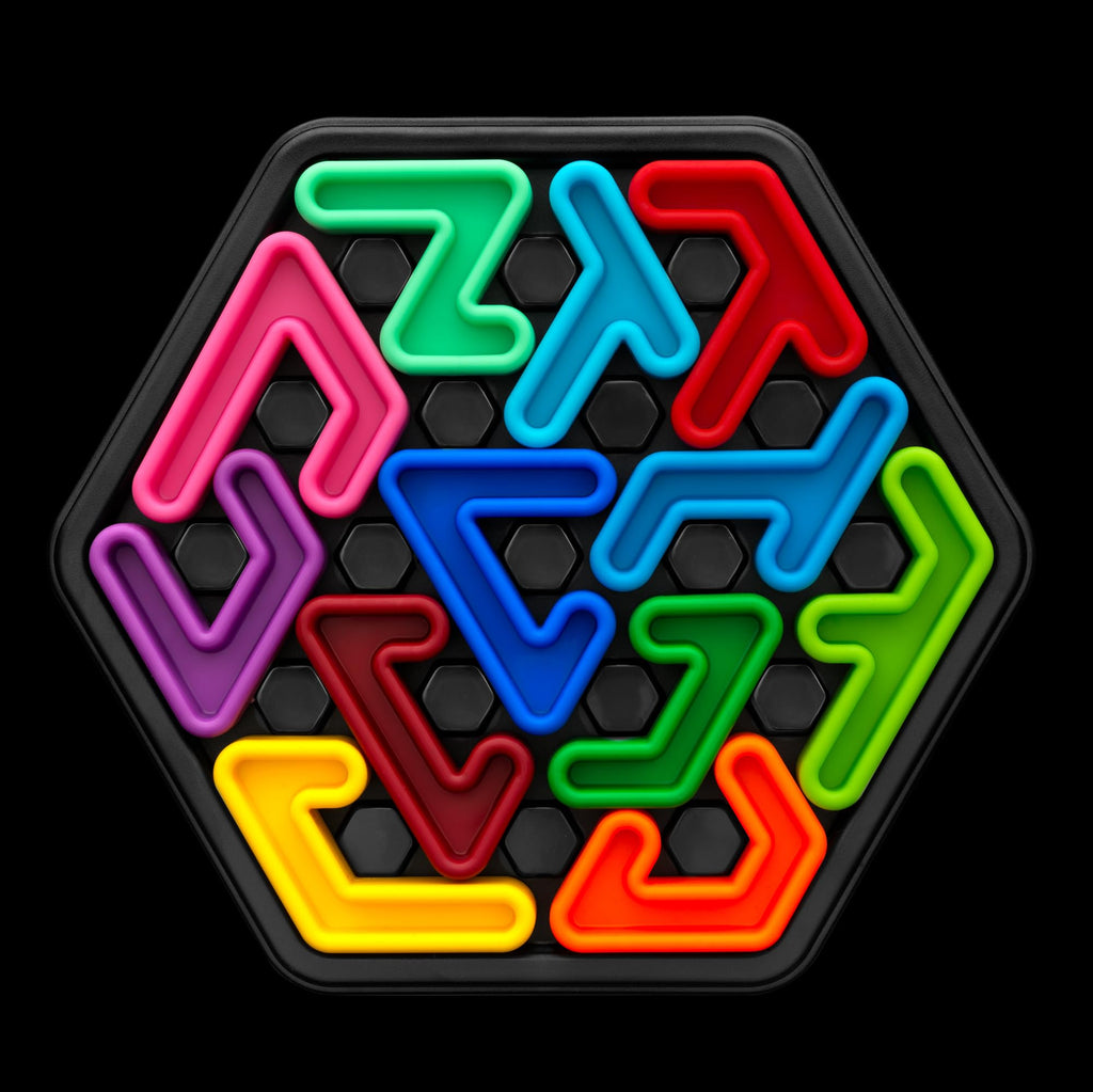 SmartGames IQ Deluxe Hexagon - 120 Puzzles in a Travel Case