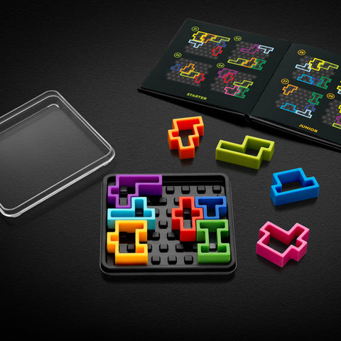 SmartGames IQ Deluxe Square - 120 Puzzles in a Travel Case