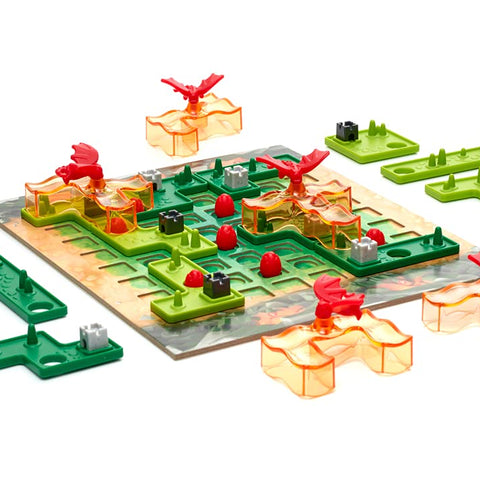 SmartGames Dragon Inferno - 2-Player Kingdom Strategy Game