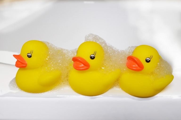 Light Up Ducks - Water-Activated Glow by Buddy & Barney