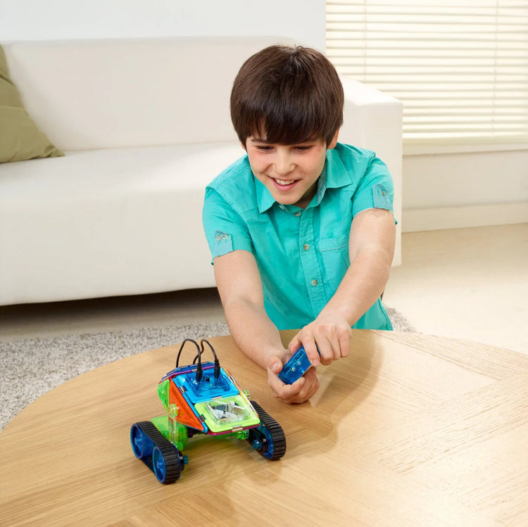 Mars Explorer - 51-Piece Magnetic R/C Rover