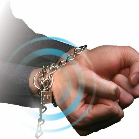 Marvin's Signature Houdini Chains - Escape Artist Trick
