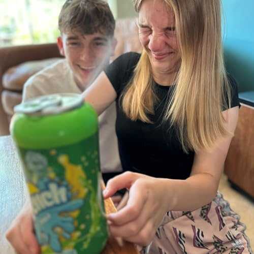 Drench Soda Game - Shake, Pull, and Stay Dry to Win