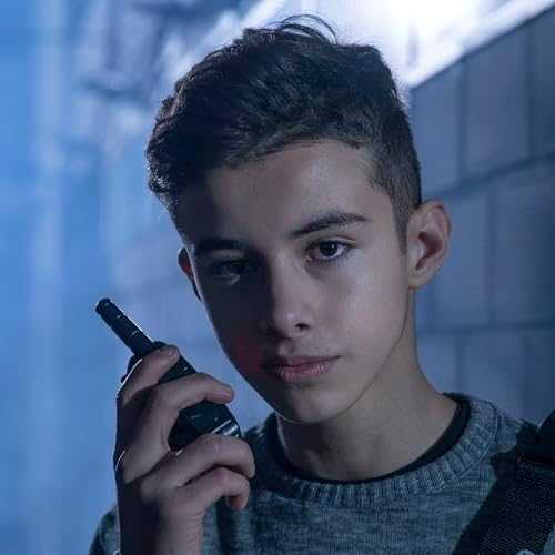 SpyX Walkie Talkies - Buddy Spy Chats Made Easy